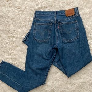 Gorgeous High Waisted Levi’s Jeans